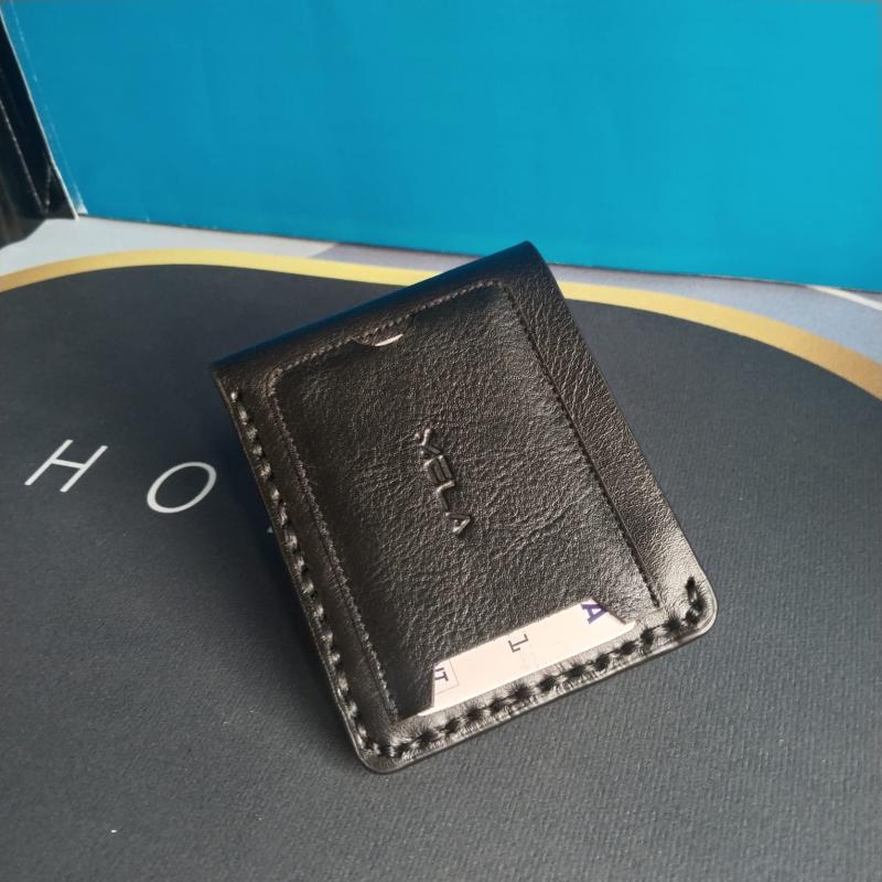 MELA Pure Leather Minimalist Wallet – Sleek Black